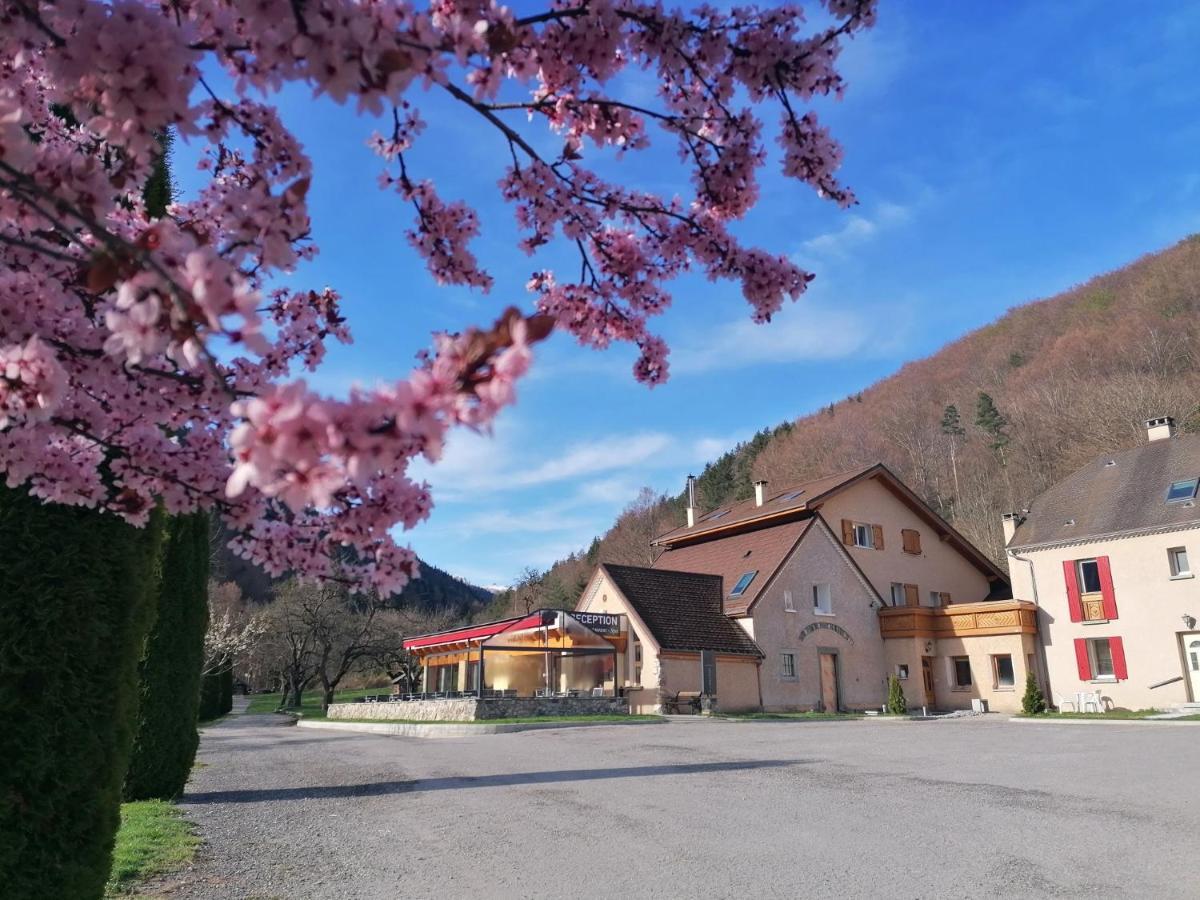 Hotel La Neyrette Saint-Disdier-en-Dévoluy Exterior foto