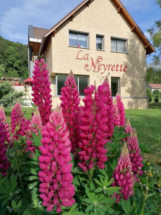 Hotel La Neyrette Saint-Disdier-en-Dévoluy Exterior foto